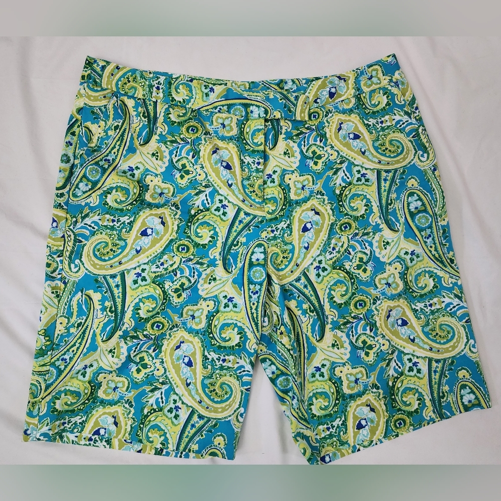 Jones New York signature Strech women's shorts size 16